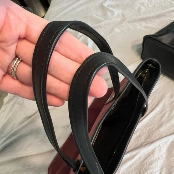 Coach Burgundy Tote Bag - Picture 6 of 6